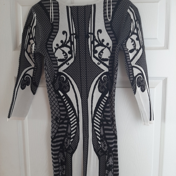 Jealous Tomato Small Bodycon Maxi Dress - Picture 5 of 7